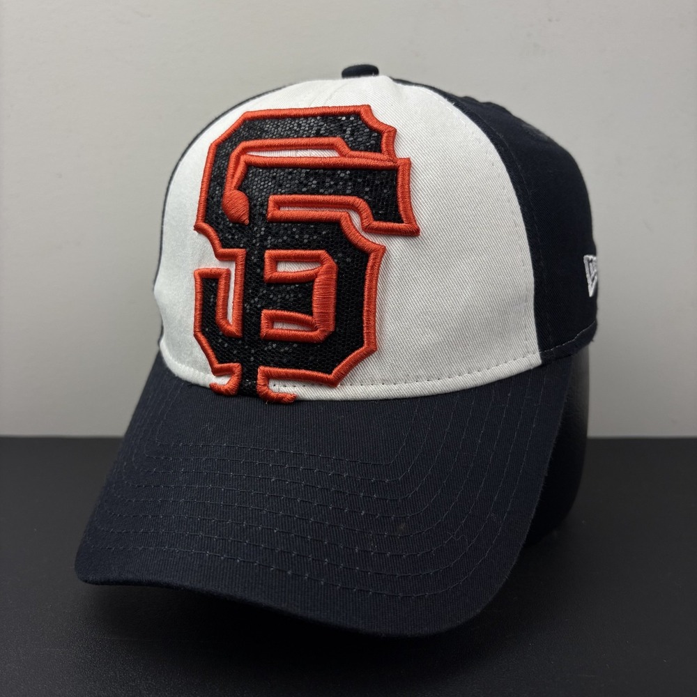Vintage Y2K New Era MLB San Francisco Giants Womens Glitter Logo Strapback Hat